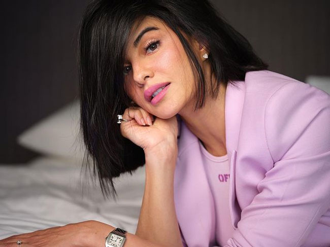 Staggering Photoshoot Of Jacqueliene Fernandez